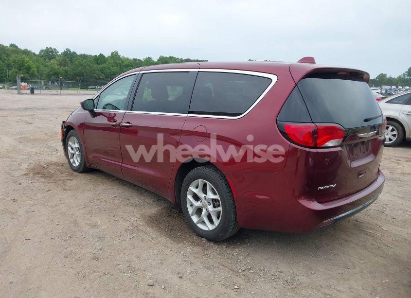 Photo 3 of 2017 Chrysler Pacifica TOURING PLUS (VIN 2C4RC1BG6HR811205)