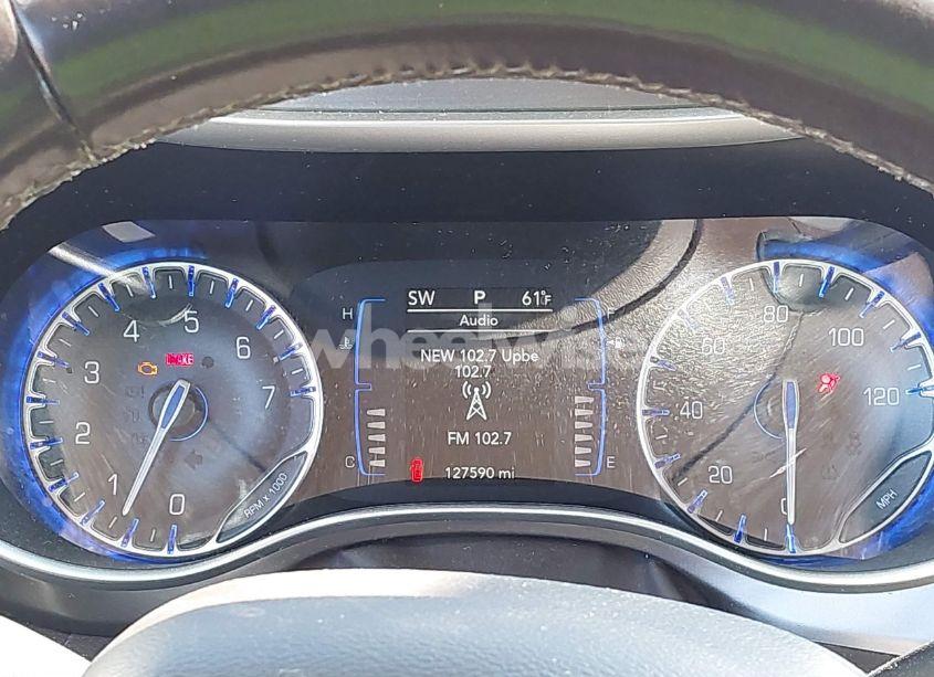 Photo 7 of 2018 Chrysler Pacifica TOURING L (VIN 2C4RC1BG6JR141550)