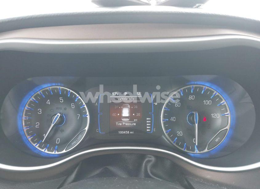 Photo 7 of 2018 Chrysler Pacifica TOURING L (VIN 2C4RC1BG6JR277547)