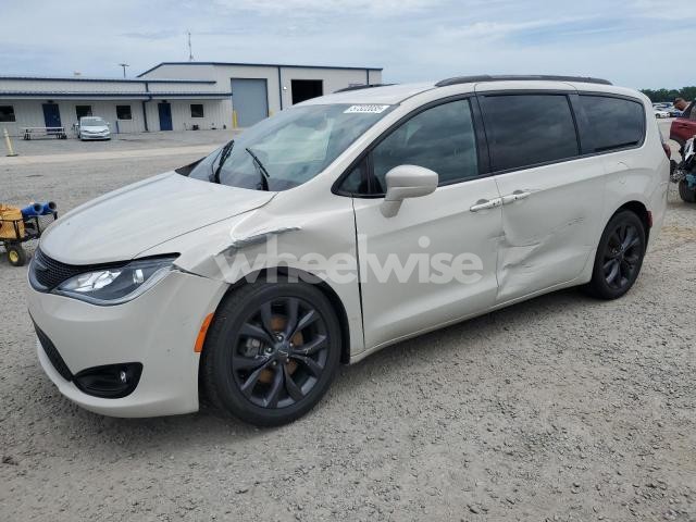 Photo 11 of 2020 CHRYSLER PACIFICA TOURING L (VIN 2C4RC1BG6LR290642)