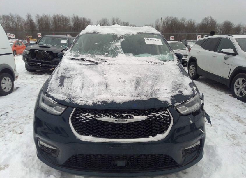 Photo 12 of 2021 Chrysler Pacifica TOURING L (VIN 2C4RC1BG6MR598542)