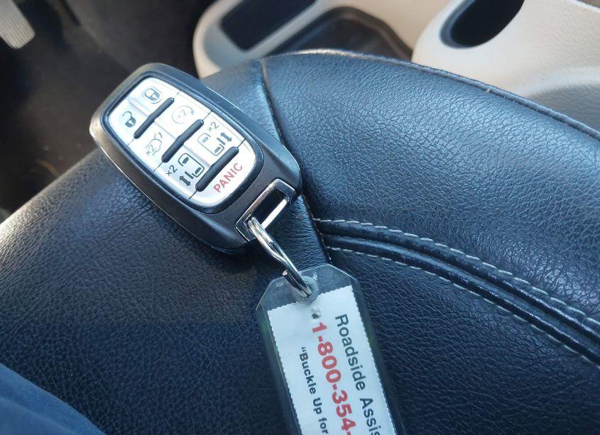 Photo 11 of 2022 Chrysler Pacifica TOURING L (VIN 2C4RC1BG6NR167748)