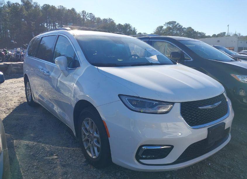 Photo 13 of 2022 Chrysler Pacifica TOURING L (VIN 2C4RC1BG6NR167748)