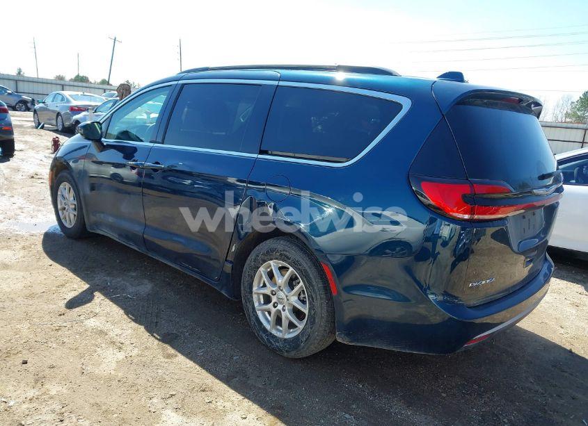 Photo 3 of 2022 Chrysler Pacifica TOURING L (VIN 2C4RC1BG6NR182203)