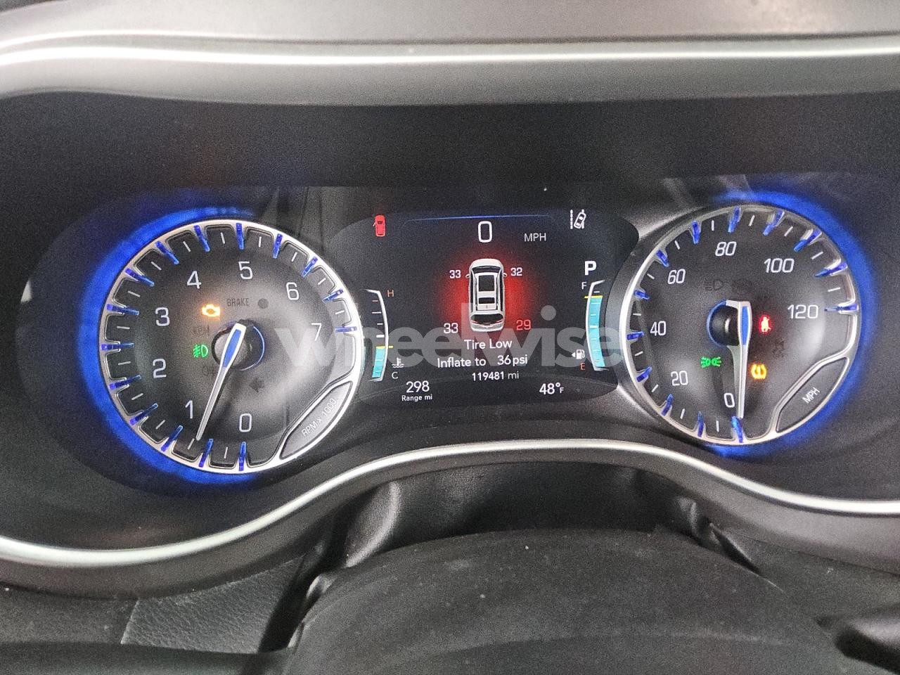 Photo 9 of 2022 CHRYSLER PACIFICA TOURING L (VIN 2C4RC1BG6NR185294)