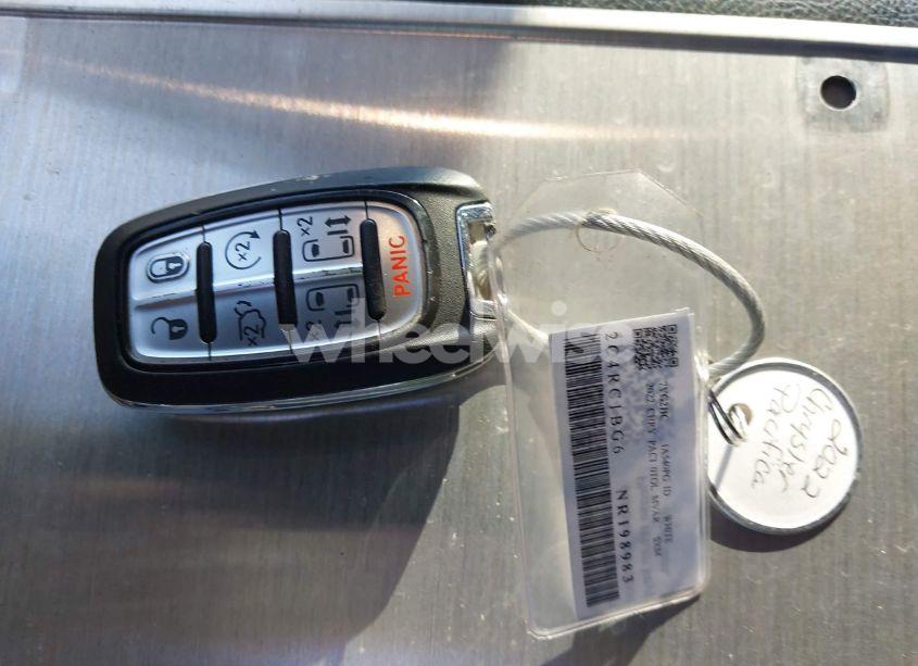 Photo 11 of 2022 Chrysler Pacifica TOURING L (VIN 2C4RC1BG6NR198983)