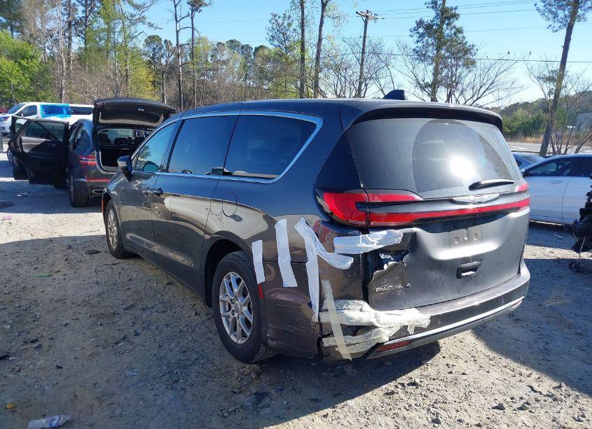 Photo 3 of 2023 Chrysler Pacifica TOURING L (VIN 2C4RC1BG6PR585911)