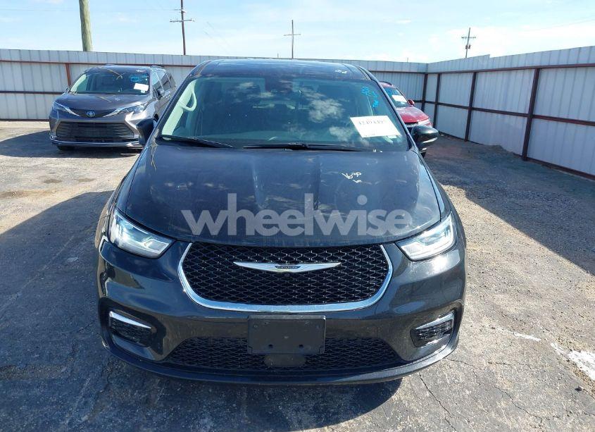 Photo 12 of 2023 Chrysler Pacifica TOURING L (VIN 2C4RC1BG6PR627199)