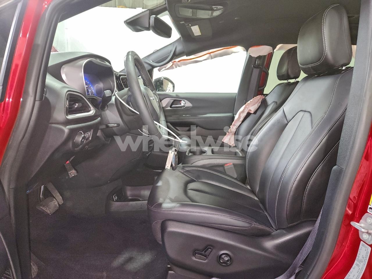 Photo 7 of 2025 CHRYSLER PACIFICA SELECT (VIN 2C4RC1BG6SR532313)