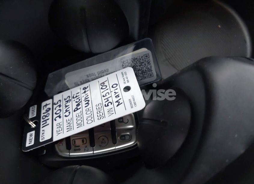 Photo 11 of 2025 Chrysler Pacifica SELECT (VIN 2C4RC1BG6SR545109)