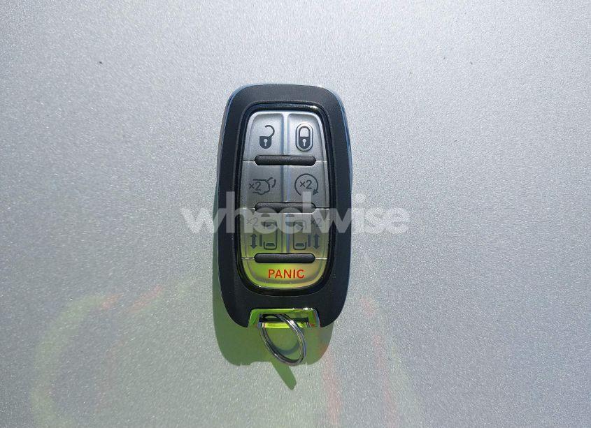 Photo 11 of 2025 Chrysler Pacifica SELECT (VIN 2C4RC1BG6SR554960)