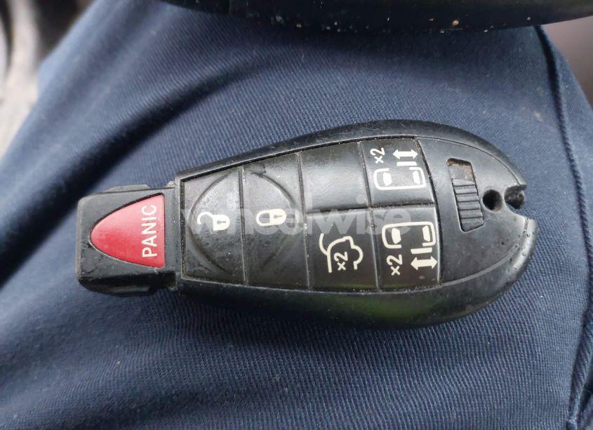 Photo 11 of 2012 Chrysler Town & COUNTRY TOURING (VIN 2C4RC1BG7CR132956)