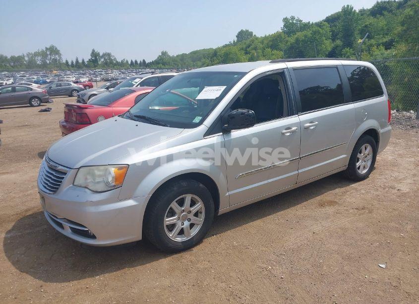 Photo 2 of 2012 Chrysler Town & COUNTRY TOURING (VIN 2C4RC1BG7CR194728)