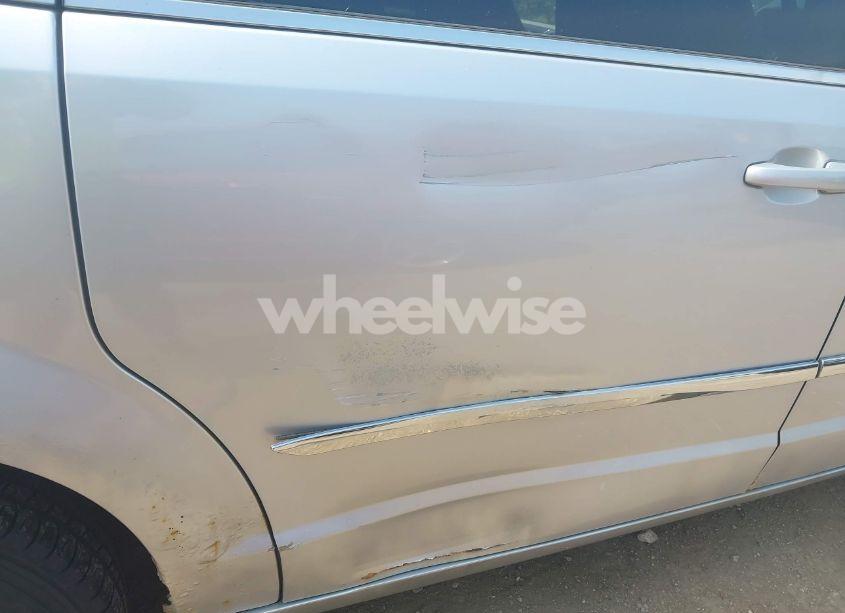 Photo 6 of 2012 Chrysler Town & COUNTRY TOURING (VIN 2C4RC1BG7CR194728)