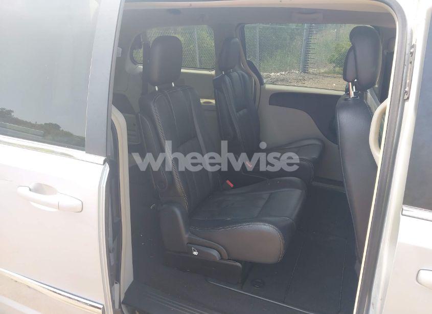 Photo 8 of 2012 Chrysler Town & COUNTRY TOURING (VIN 2C4RC1BG7CR194728)