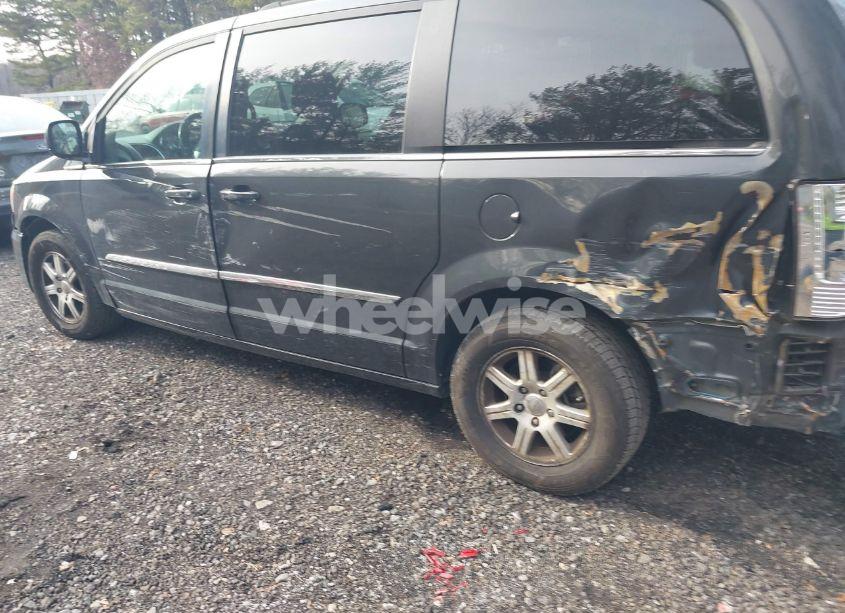 Photo 6 of 2012 Chrysler Town & COUNTRY TOURING (VIN 2C4RC1BG7CR233298)