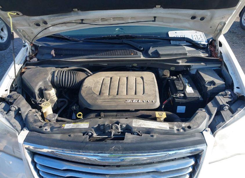 Photo 10 of 2012 Chrysler Town & COUNTRY TOURING (VIN 2C4RC1BG7CR279438)