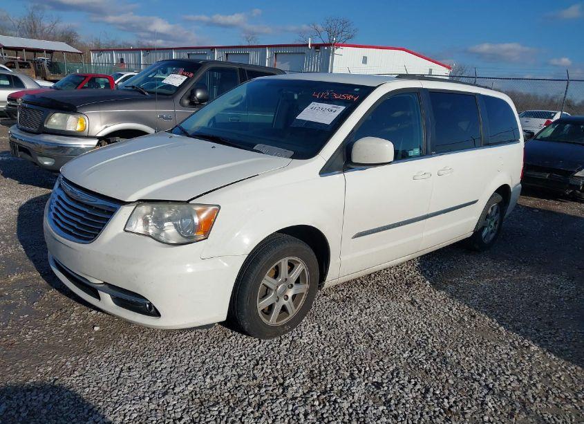 Photo 2 of 2012 Chrysler Town & COUNTRY TOURING (VIN 2C4RC1BG7CR279438)