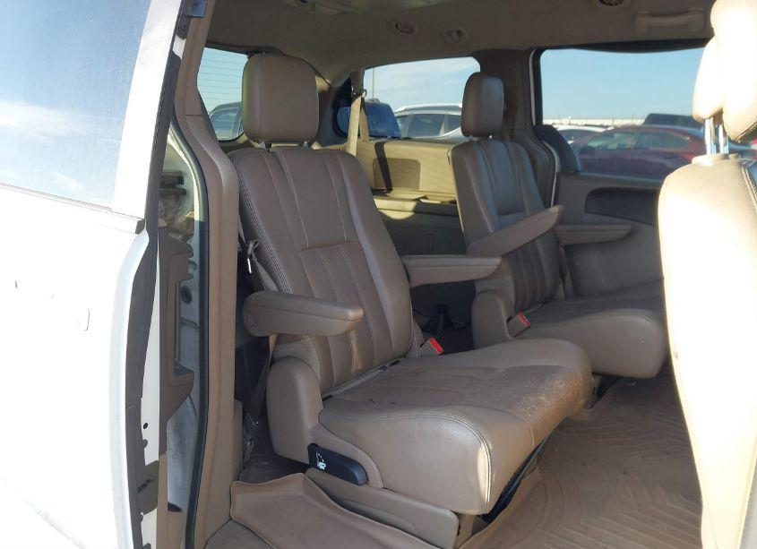 Photo 8 of 2012 Chrysler Town & COUNTRY TOURING (VIN 2C4RC1BG7CR287118)