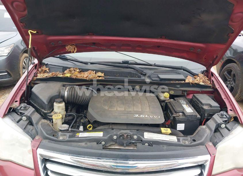 Photo 10 of 2012 Chrysler Town & COUNTRY TOURING (VIN 2C4RC1BG7CR300241)