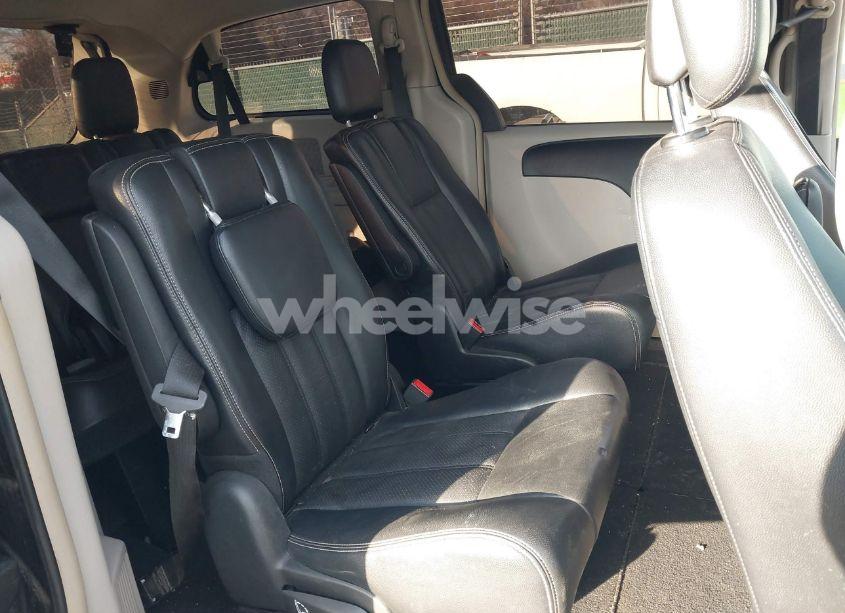 Photo 8 of 2012 Chrysler Town & COUNTRY TOURING (VIN 2C4RC1BG7CR308954)