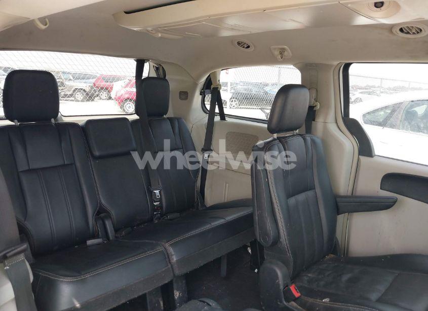 Photo 8 of 2012 Chrysler Town & COUNTRY TOURING (VIN 2C4RC1BG7CR308985)