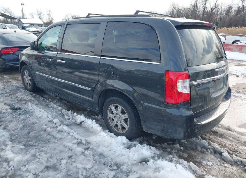 Photo 3 of 2012 Chrysler Town & COUNTRY TOURING (VIN 2C4RC1BG7CR327651)