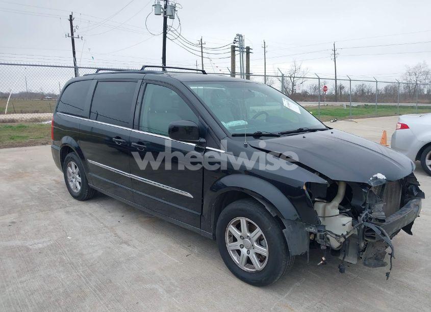 2013 Chrysler Town & COUNTRY TOURING (VIN 2C4RC1BG7DR525468) main photo