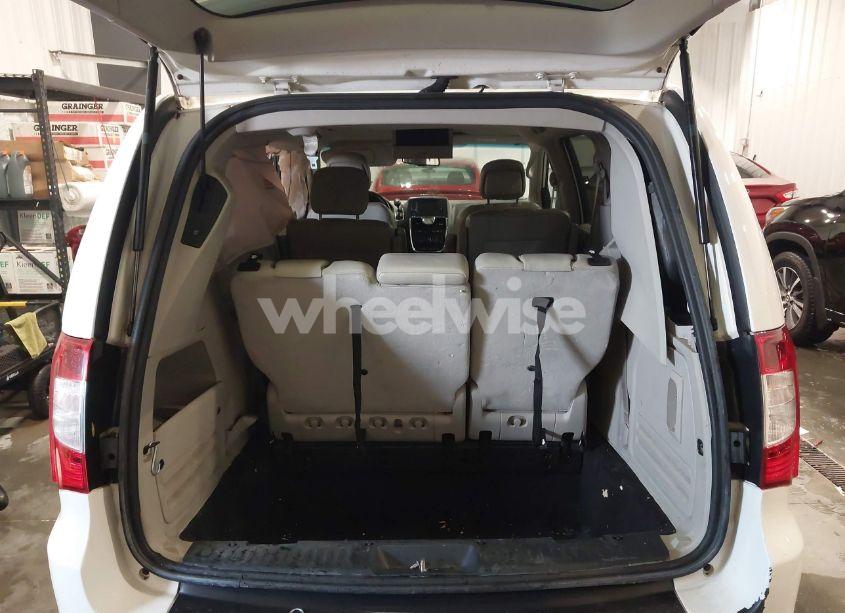 Photo 17 of 2013 Chrysler Town & COUNTRY TOURING (VIN 2C4RC1BG7DR577778)