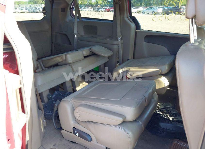 Photo 8 of 2013 Chrysler Town & COUNTRY TOURING (VIN 2C4RC1BG7DR605773)