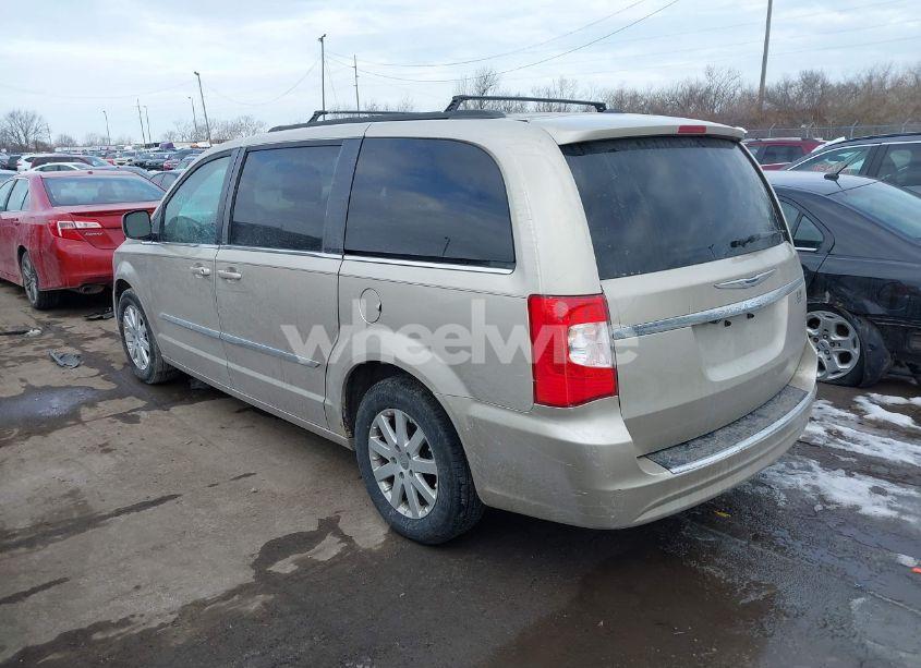 Photo 3 of 2013 Chrysler Town & COUNTRY TOURING (VIN 2C4RC1BG7DR708692)