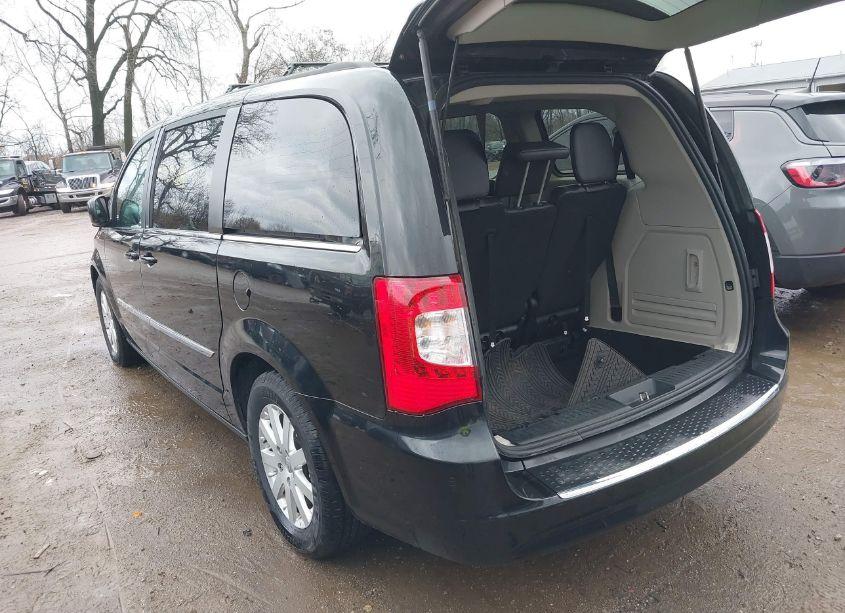 Photo 3 of 2013 Chrysler Town & COUNTRY TOURING (VIN 2C4RC1BG7DR734239)