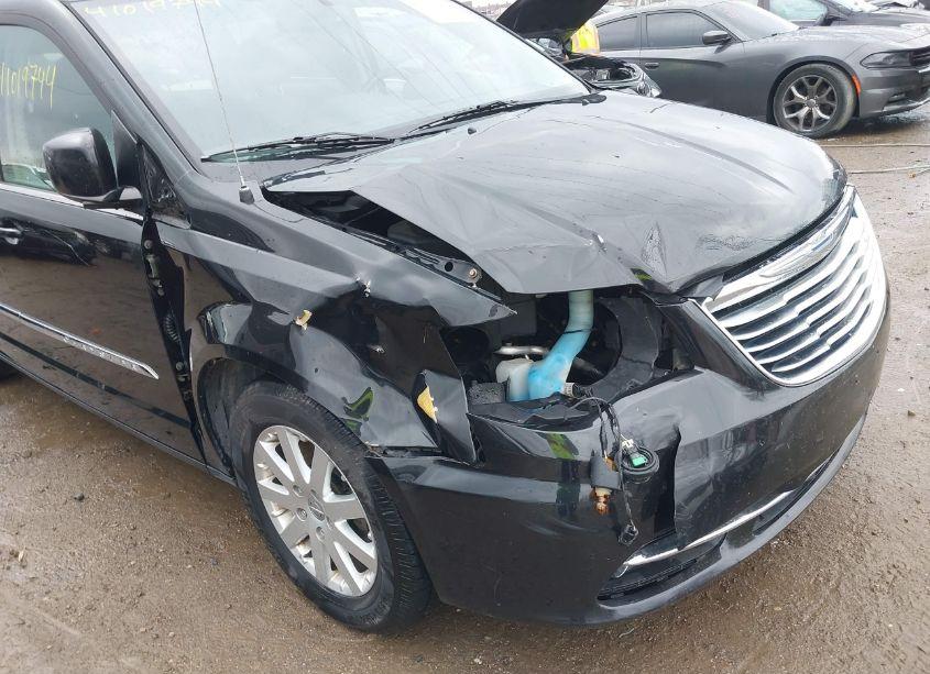 Photo 6 of 2013 Chrysler Town & COUNTRY TOURING (VIN 2C4RC1BG7DR734239)