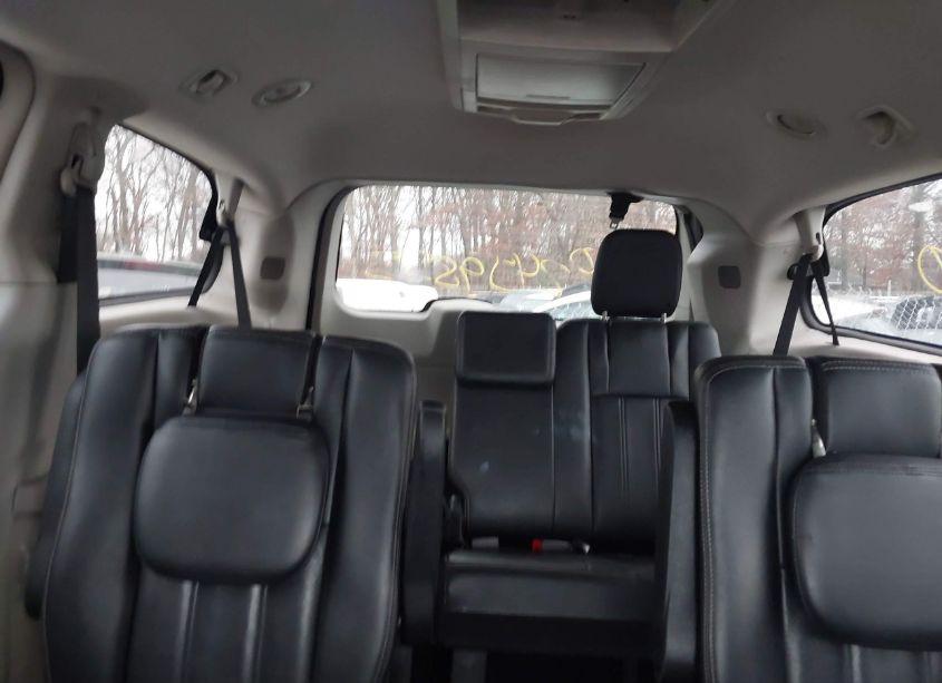 Photo 8 of 2013 Chrysler Town & COUNTRY TOURING (VIN 2C4RC1BG7DR774787)