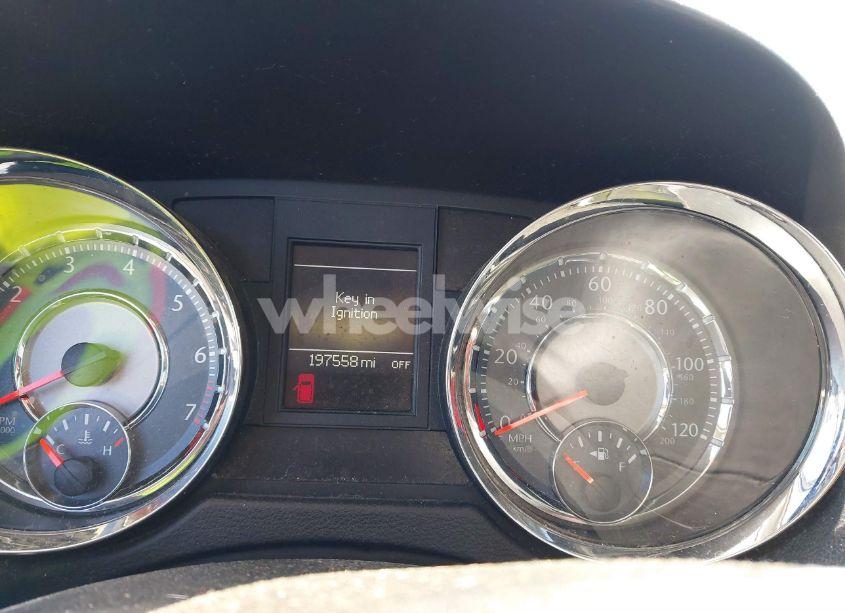 Photo 7 of 2013 Chrysler Town & COUNTRY TOURING (VIN 2C4RC1BG7DR797650)