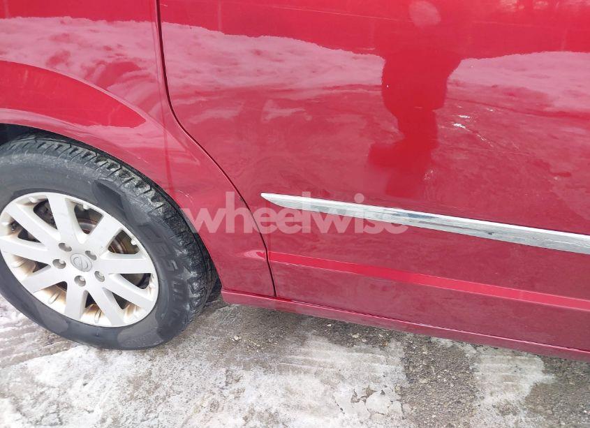 Photo 19 of 2014 Chrysler Town & COUNTRY TOURING (VIN 2C4RC1BG7ER125380)