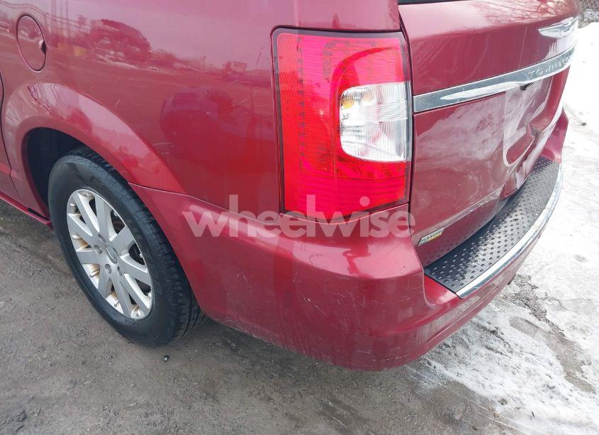 Photo 21 of 2014 Chrysler Town & COUNTRY TOURING (VIN 2C4RC1BG7ER125380)