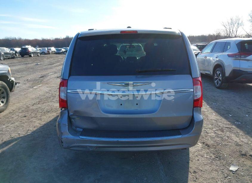 Photo 16 of 2014 Chrysler Town & COUNTRY TOURING (VIN 2C4RC1BG7ER125752)