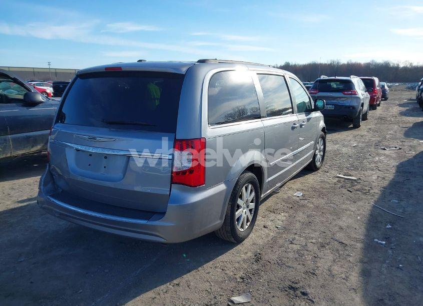 Photo 4 of 2014 Chrysler Town & COUNTRY TOURING (VIN 2C4RC1BG7ER125752)