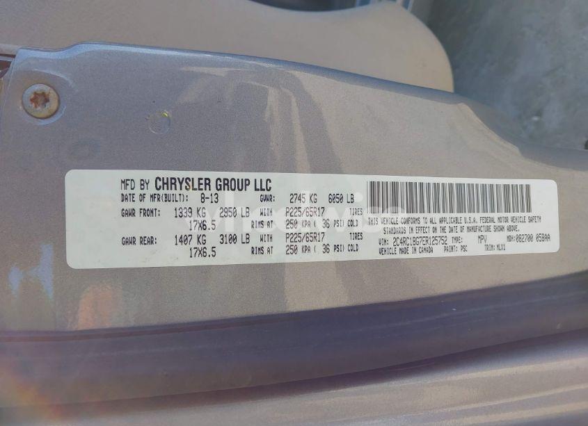 Photo 9 of 2014 Chrysler Town & COUNTRY TOURING (VIN 2C4RC1BG7ER125752)