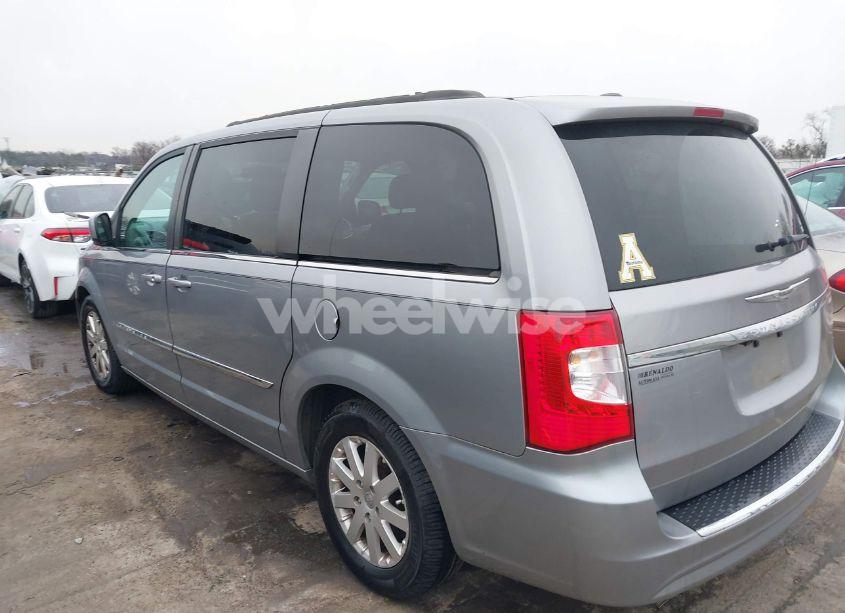 Photo 3 of 2014 Chrysler Town & COUNTRY TOURING (VIN 2C4RC1BG7ER139487)