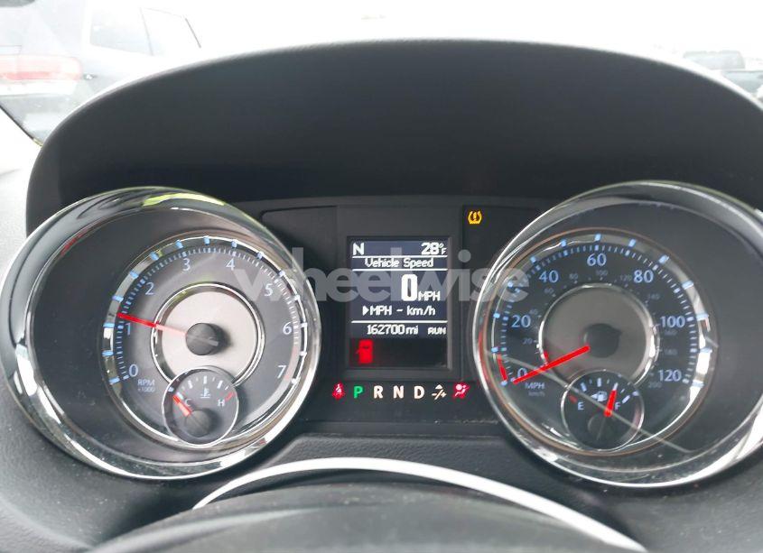 Photo 7 of 2014 Chrysler Town & COUNTRY TOURING (VIN 2C4RC1BG7ER139487)