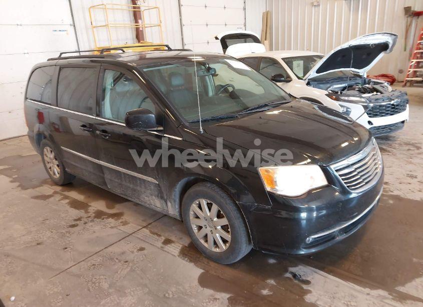 2014 Chrysler Town & COUNTRY TOURING (VIN 2C4RC1BG7ER143622) main photo