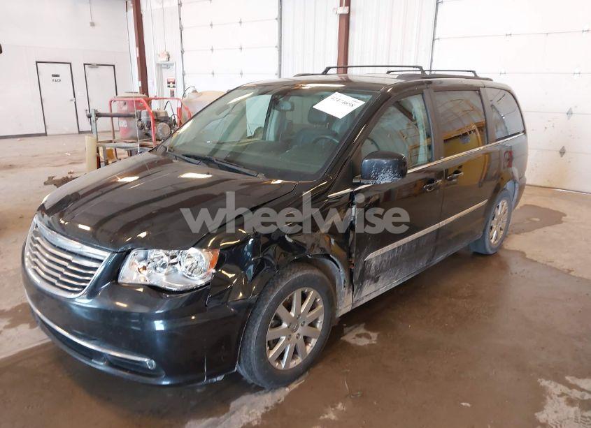 Photo 6 of 2014 Chrysler Town & COUNTRY TOURING (VIN 2C4RC1BG7ER143622)