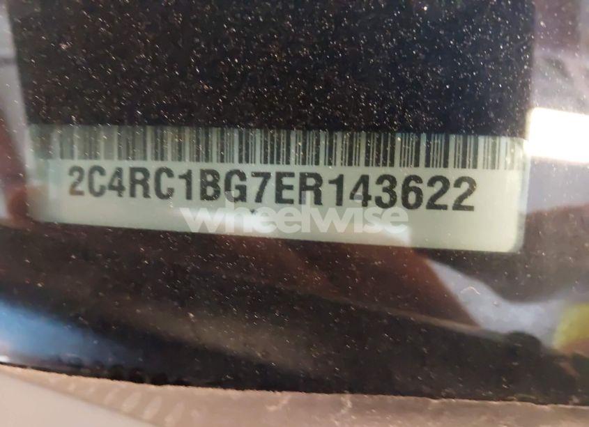 Photo 9 of 2014 Chrysler Town & COUNTRY TOURING (VIN 2C4RC1BG7ER143622)