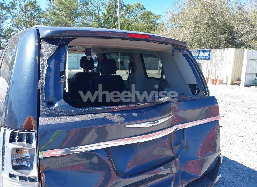 Photo 14 of 2014 Chrysler Town & COUNTRY TOURING (VIN 2C4RC1BG7ER159822)