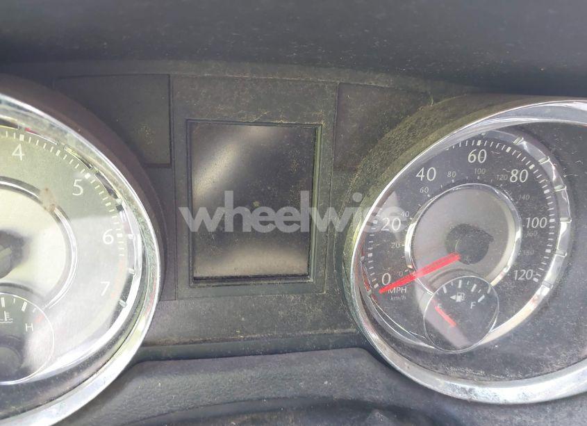 Photo 7 of 2014 Chrysler Town & COUNTRY TOURING (VIN 2C4RC1BG7ER159822)