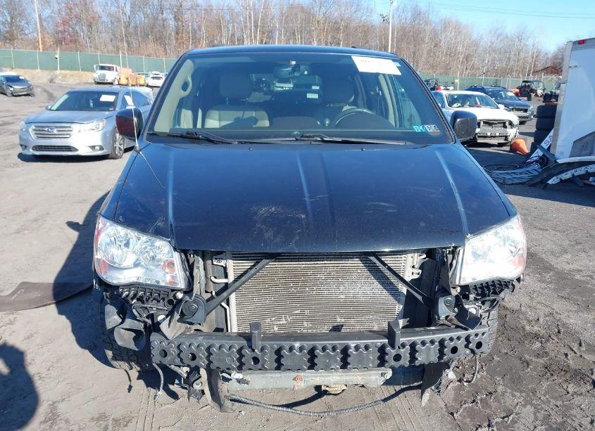 Photo 12 of 2014 Chrysler Town & COUNTRY TOURING (VIN 2C4RC1BG7ER164616)