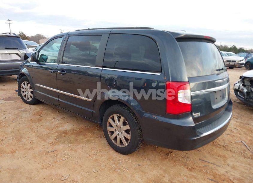 Photo 3 of 2014 Chrysler Town & COUNTRY TOURING (VIN 2C4RC1BG7ER168469)