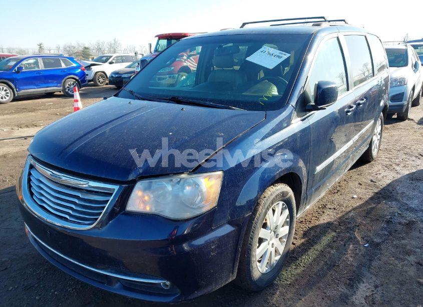Photo 2 of 2014 Chrysler Town & COUNTRY TOURING (VIN 2C4RC1BG7ER255790)